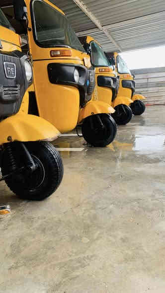 تم بعون اللة وصول وجبة جديدة من التكتك🇹🇷✈️
معرض تكاتك الهاشمي لبيع وشراء كافة التكاتك 
المستعمل والجديد وبكافة الموديلات والألوان 💯
وبأسعار مناسبة جدآ💁

العنوان بغداد مدينة الصدر الدسيم🛺
 رقم الهاتف. ...  📲 ***********

للعلم ان كل التكاتك .....شركة (((المصطفى)))✍️💯✈️ ملاحضه جميع تكاتك رقم
