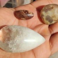 احجار قديمة • تحف