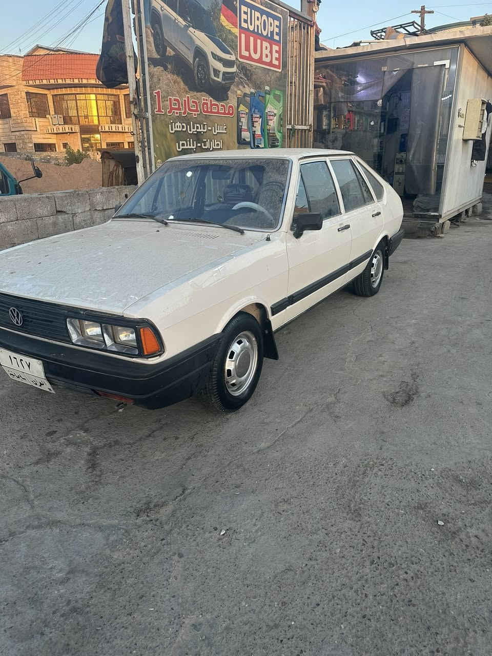 السلام عليكم
برازيلي 1988شركه سردار جديده جدآ  بحاله الزيرو رقم سليمانيه 
خاليه من البارد والصبغ كل غراضهه وكتلوكاتهه موجوده
مكفوله كفاله عامه لسعر 125$ مكانب بغداد البلديات قرب الامن العامه القديمه استفار الاتصال على هذا الرقم ***********.
