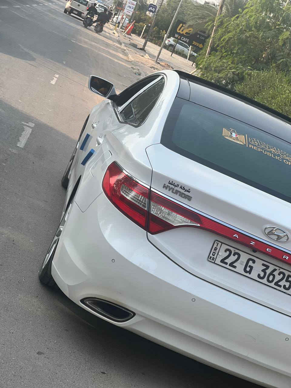 السلام عليكم
ازيرا ٢٠١٤ كفاله عامه فول مواصفات ماشيه ١١٠حقيقي موجود سوناره بالمنشور 
السعر ١٥٥ وبيه مجال حك الجيه
***********
