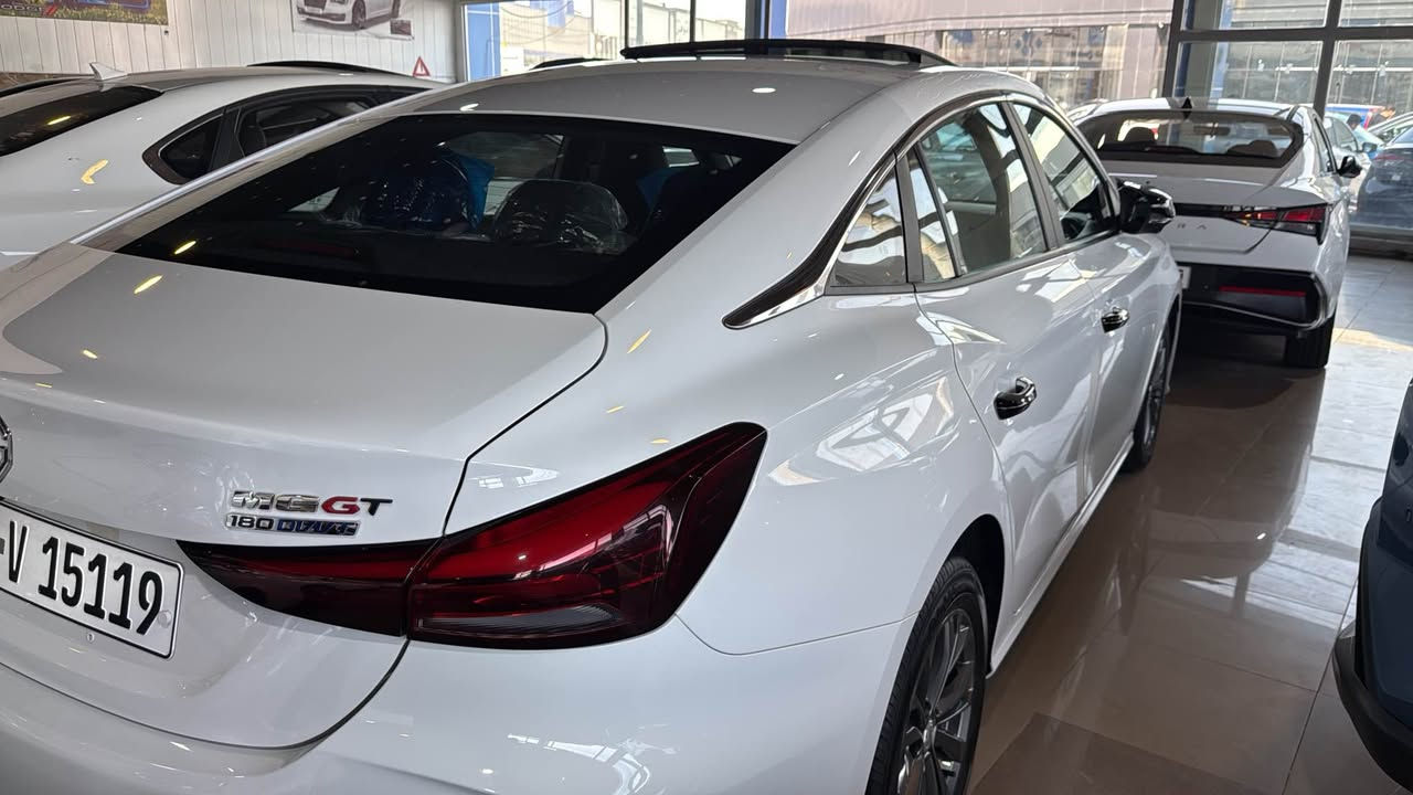 MG GT موديل 2025 
رقم اربيل سيارة فول فول مواصفات حتى خمس كاميرات مايحتاج نطول عن المواصفات لان معروفة اليسارة بدون صبغ وتعديل علبارد  سيارة مكفوله من كل النواحي شرط الفحص 
السيارة موجود بأربيل واي استفسار أرجو الاتصال عن الارقام التالية 
***********
***********
واتساب موجود بغداد, العراق
