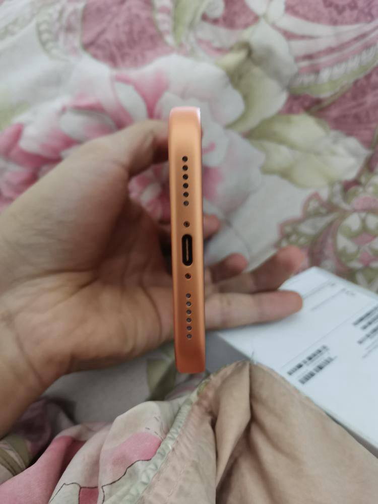 السلام عليكم للبيع 17 برو ماكس ***********
