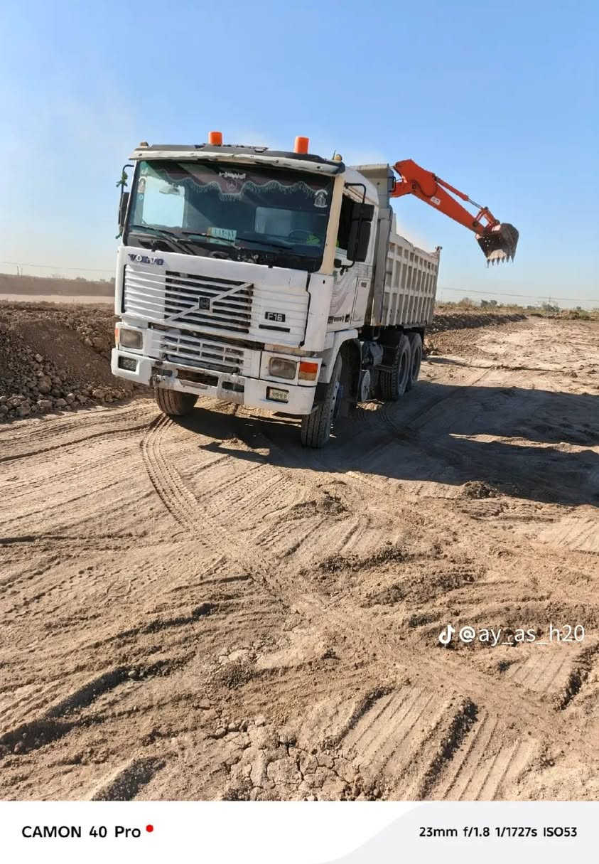 السلام عليكم فالفو للبيع موديل 92 رقم كركوك انكليزي بسمي مرسمه قاطره ومقطوره تخم تاير 24 محرك 121 مجموعة النكي 21 كير 3 *3
#السعر 225$
***********
