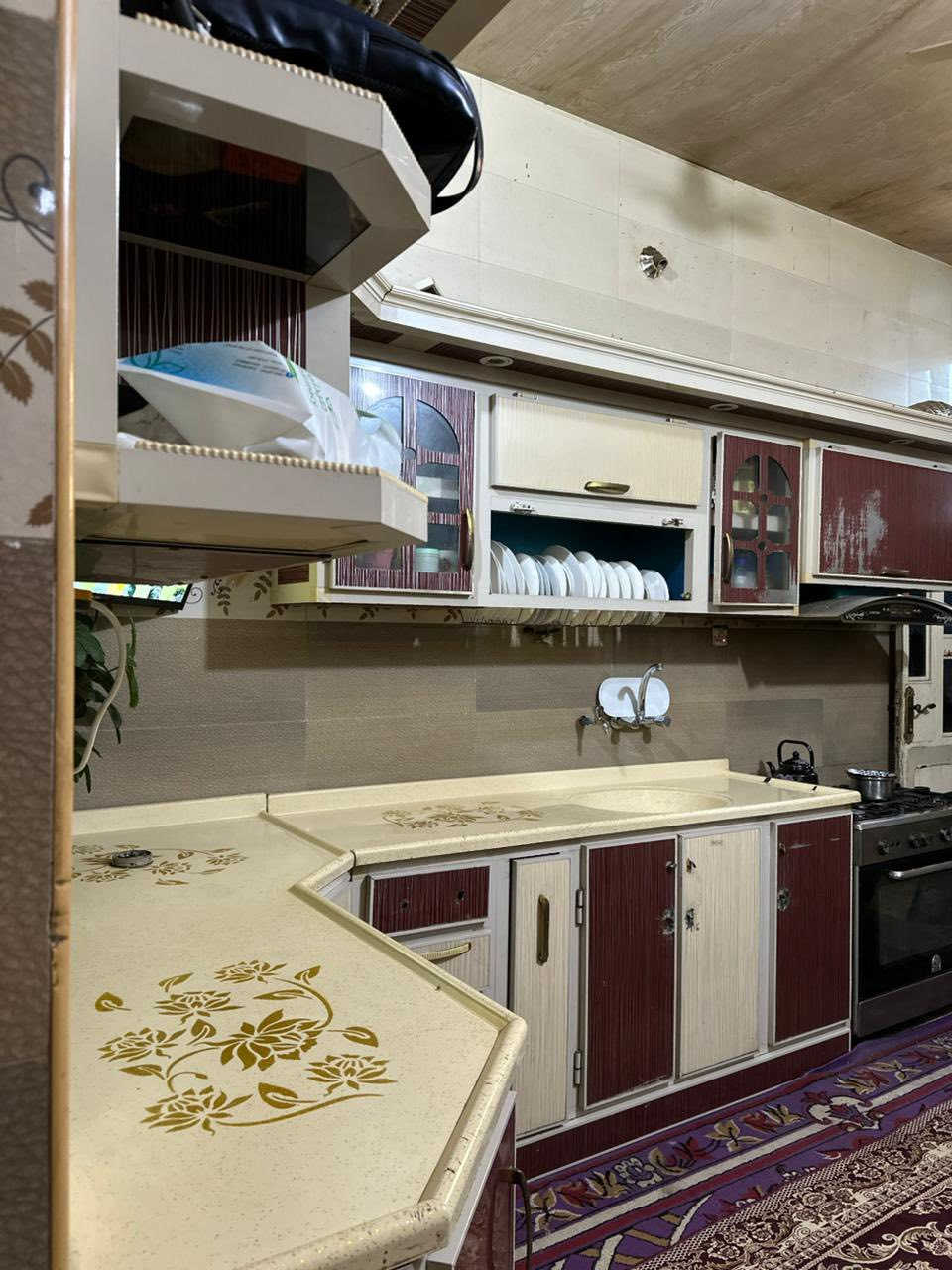 السلام عليكم كاونتر للبيع نضيف عوزة شغلات بسيطة باب زغير ويدتين مال باب وباقي كاملة وشغله كله فول يعني اصلي وكاونتر قوي واي أستفسار التصال على هاذة الرقم او وتساب ***********
