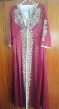 قفطان ستن • لارج • عنابي وابيض