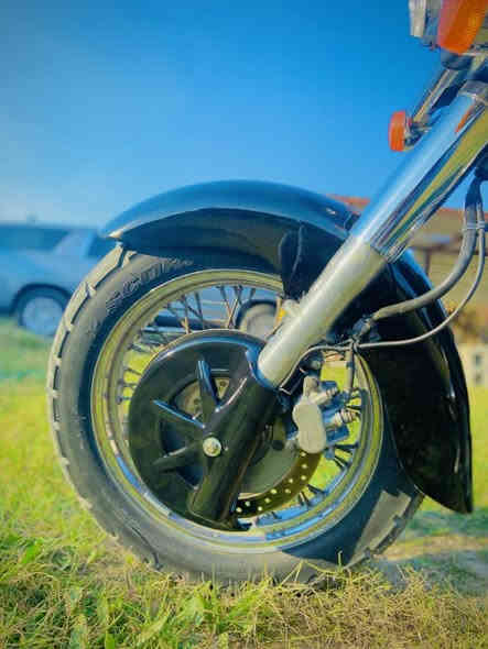 السلام عليكم للبيع هوندا شادو دراجه مكفوله محرك مامفتوح كهربايات فول السعر واحد 800 وبيه مجال المكان صلاح الدين الاسحاقي ***********الشراي يتصل ويدلل
