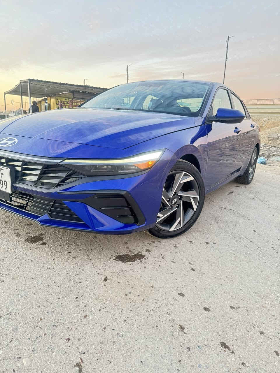 السلام عليكم
النترا 24 ماشيه 37 تبديل بنيد و جاملغ سمكره وصبغ شواصي و اللغد الايسر صور الحادث بالمنشور رقم بغداد تحويل مباسر ايرباك ستيرن وكشن السياره جاهزه العنوان بغداد جسر ديالى الجديد السعر 163$
للاتصال

‭0773 127 3917‬
