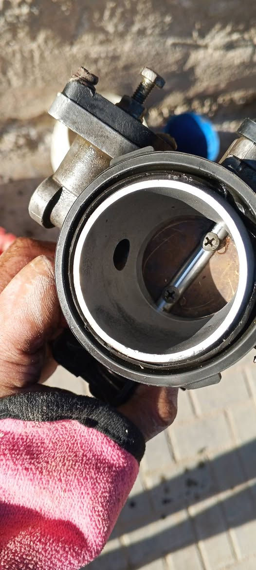 صور قبل وبعد
تم صيانة سيارة سايبة تعاني من خربطة شديدة 
ورشه علي أإلكهربائي 
عنواني الفرات قرب مدرسة السنبلة
***********
