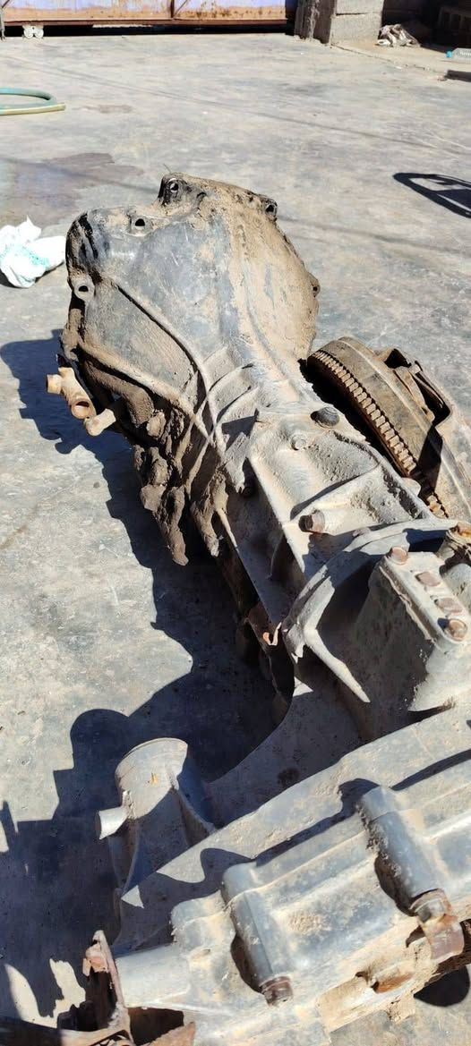 السلام عليكم
كير بشرط مال باجيرو مستبوشي نضيف 
السعر خاص 
رقم الهاتف ***********
