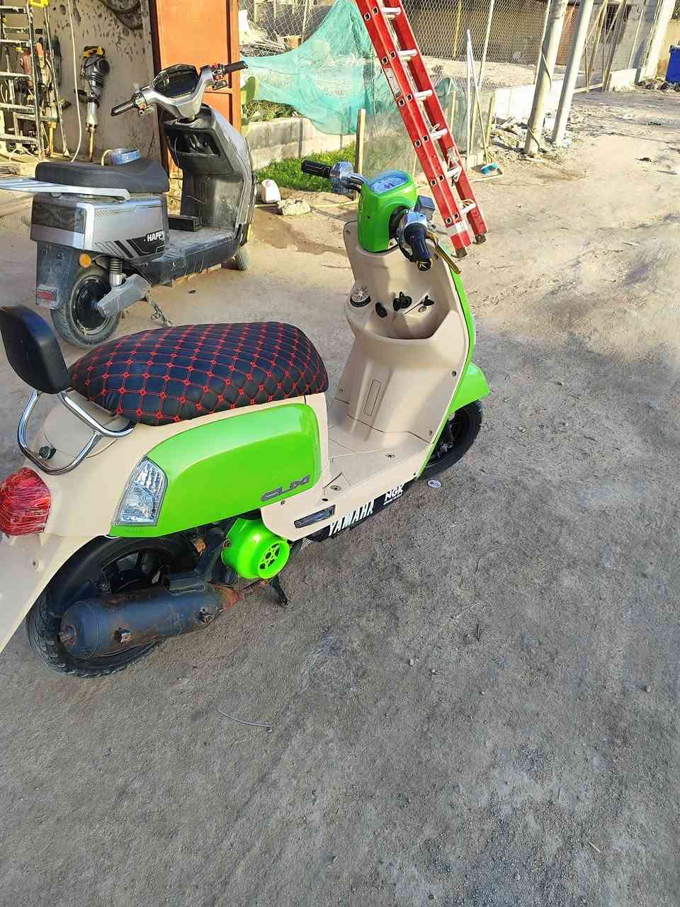 السلام عليكم دراجه بوليس للبيع سعر 900وبيها مجال دراجه أحله من الصور مكاني شط العرب دراجه تزويد خارجي محرك سلندره بلاد تواصل عله رقم ***********
