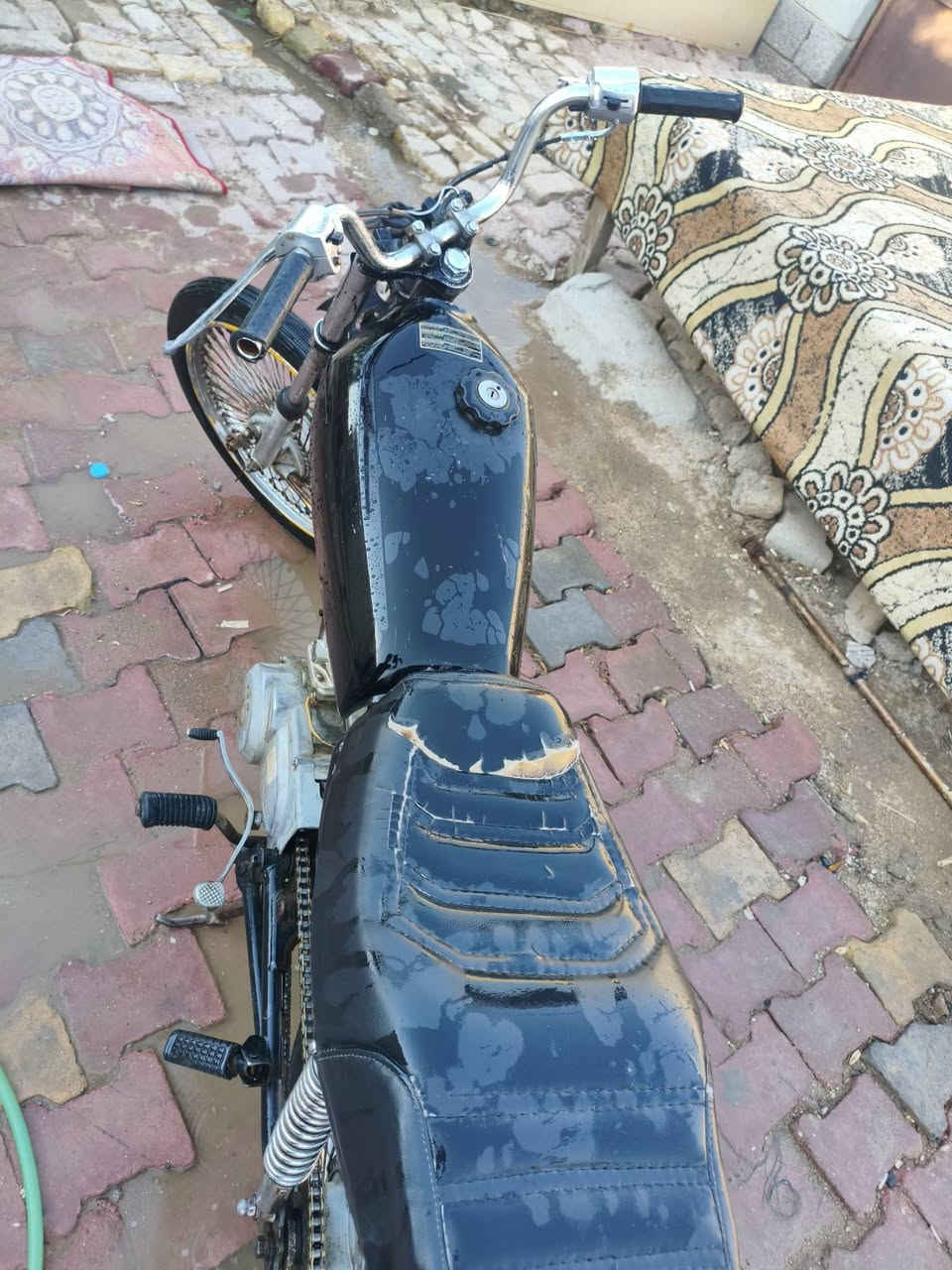 دراجه البيع مفتوحه مره واحده دراجه تخبل شويه عوزه ترتيب بدون سعر 350 وبيه مجال مكاني دبيسات شراي يراسني أو يعلق


**إذا كنت صاحب هذا الإعلان وتريد حذفه لأي سبب، رجاءا أرسل رسالة إلى الدعم الفني**