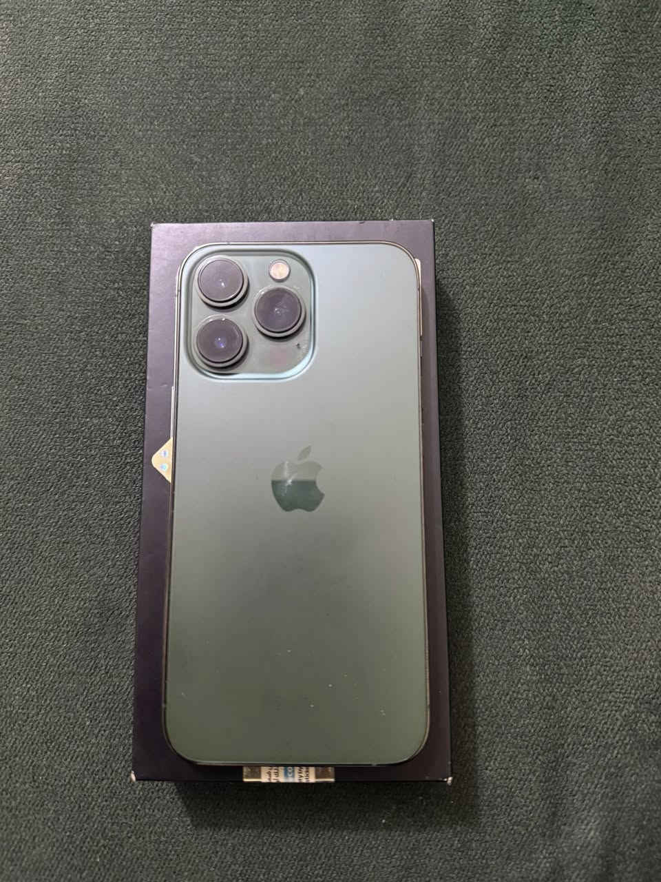 سلام عليكم 13برو فقط مو ماكس !جهاز وتر بروف مكفول من كلشي مكفول من الزلغ بطارية 79ذاكرة 128جهاز نضيف معنة الكلمة سعرة 650قفل مكاني بغداد الشعب شارع عدن ***********واتساب فقط
