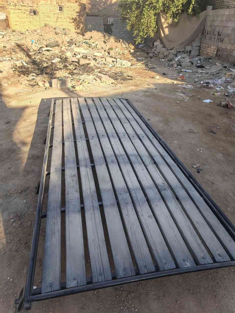 سلام عليكم سوبايه البيع مال جنبي. ناصي سوبايه جديده مكان ديوانيه رقم ***********
