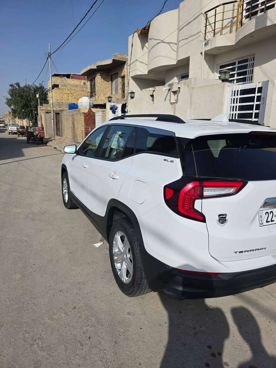 السلام عليكم جمسي تيران موديل 2024 السياره جديده ماشيه 11 الف السعر 190 أو بيها مجال للاستفسار الاتصال على الرقم ***********
