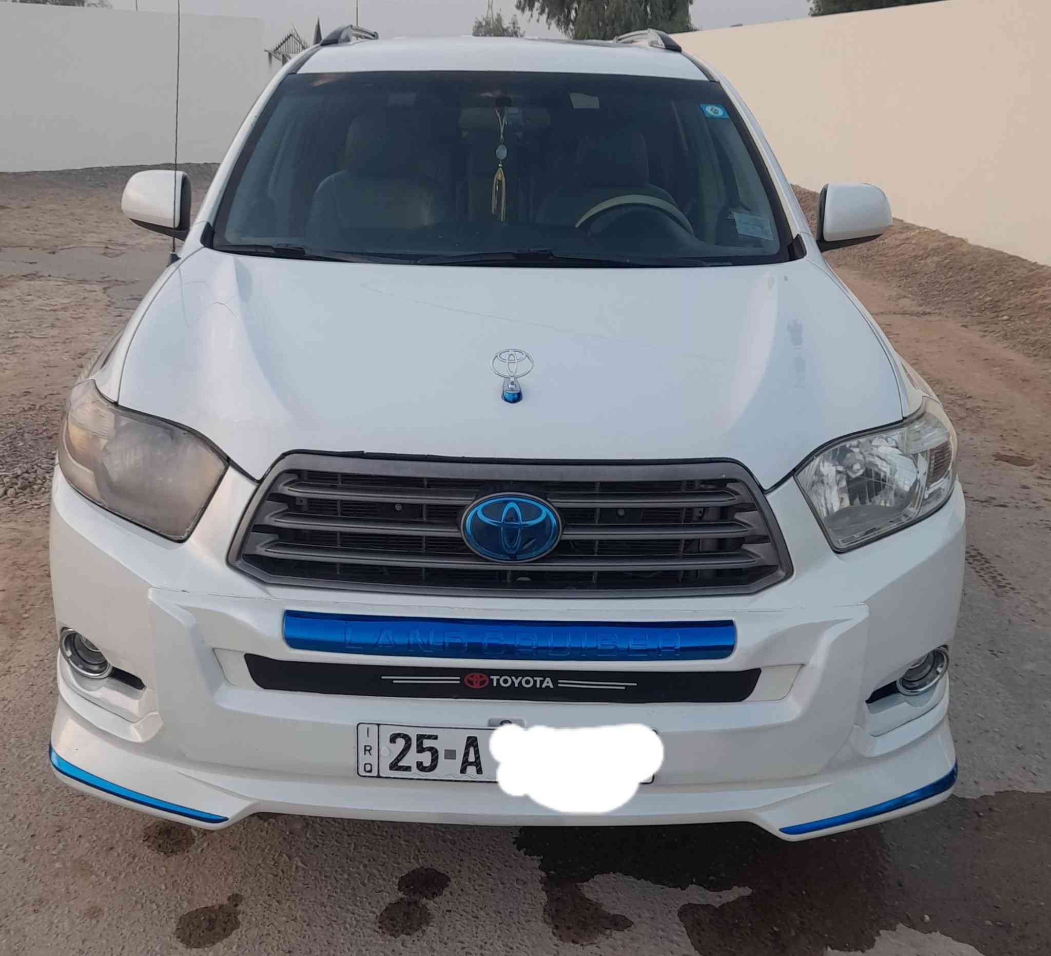 السلام عليكم  سيارة للبيع ومراوس هايلندر موديل 2008 حدادتها كلها جديدة واحد على واحد تبريد ثلاث قطع محرك ٦ سلندر 7 راكب السعر  خاص رقمها مميز أتصل  على هذا الرقم *********** العنوان سامراء
