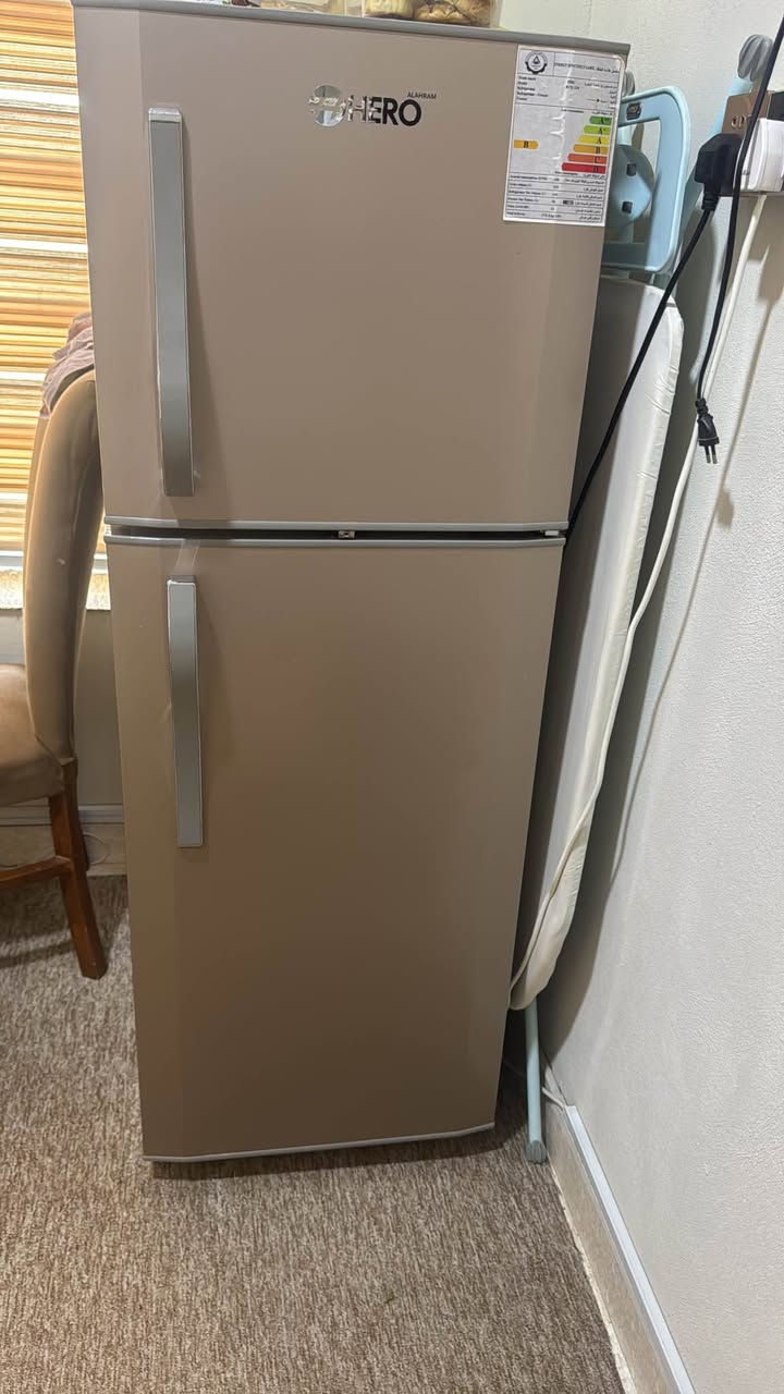 ثلاجه  Hero مستعمله قليل ثلاجه تخبل ونضيفها فريزتها تجميدها كلش حلو استهلاكها للكهرباء قليل تشتغل وطني مولده شغاله 24/24 وسعرها حلو للستفسار الاتصال 
*********** النجف, العراق
