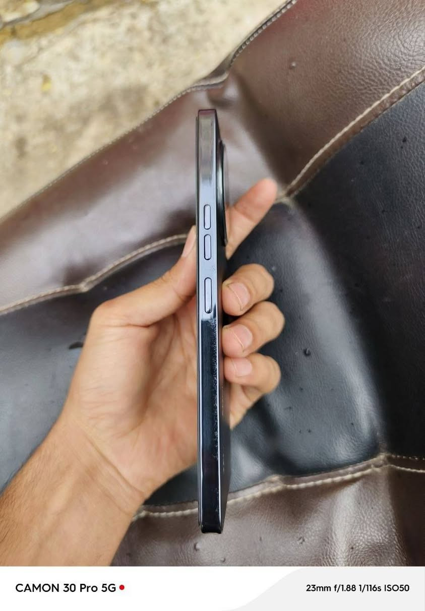 مكلف بالنشر
جهاز كامو 30 برو 5g
ذاكره 256 
الرام 12 
بطاريته 5000
جهاز نضيف
مامفتوح ولا مبدل بي شي
جهاز يخبل 
السعر 250 بي مجال حك الجيه فقط
نجف كوفه مكاني


**إذا كنت صاحب هذا الإعلان وتريد حذفه لأي سبب، رجاءا أرسل رسالة إلى الدعم الفني**