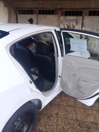 نيسان سني هندي موديل ٢٠١٩ خليجيه رقم بغداد دولي والهزه جديده  كير مكين...