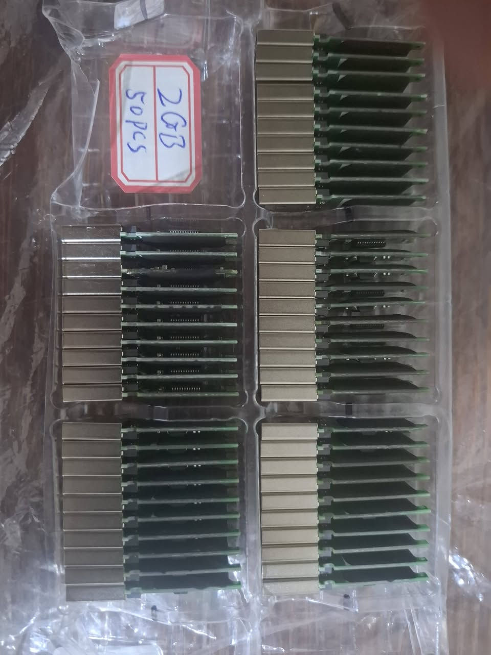 متوفر فلاشات اصلية 2GB
متوفر ١٠٠ قطعة 

يوجد بغلاف وبدون غلاف 

 مع غلاف بسعر ٣٠٠٠ دينار 

بدون غلاف ٢٥٠٠ دينار 

البيع فقط جملة 

للتواصل عالواتساب  ***********
