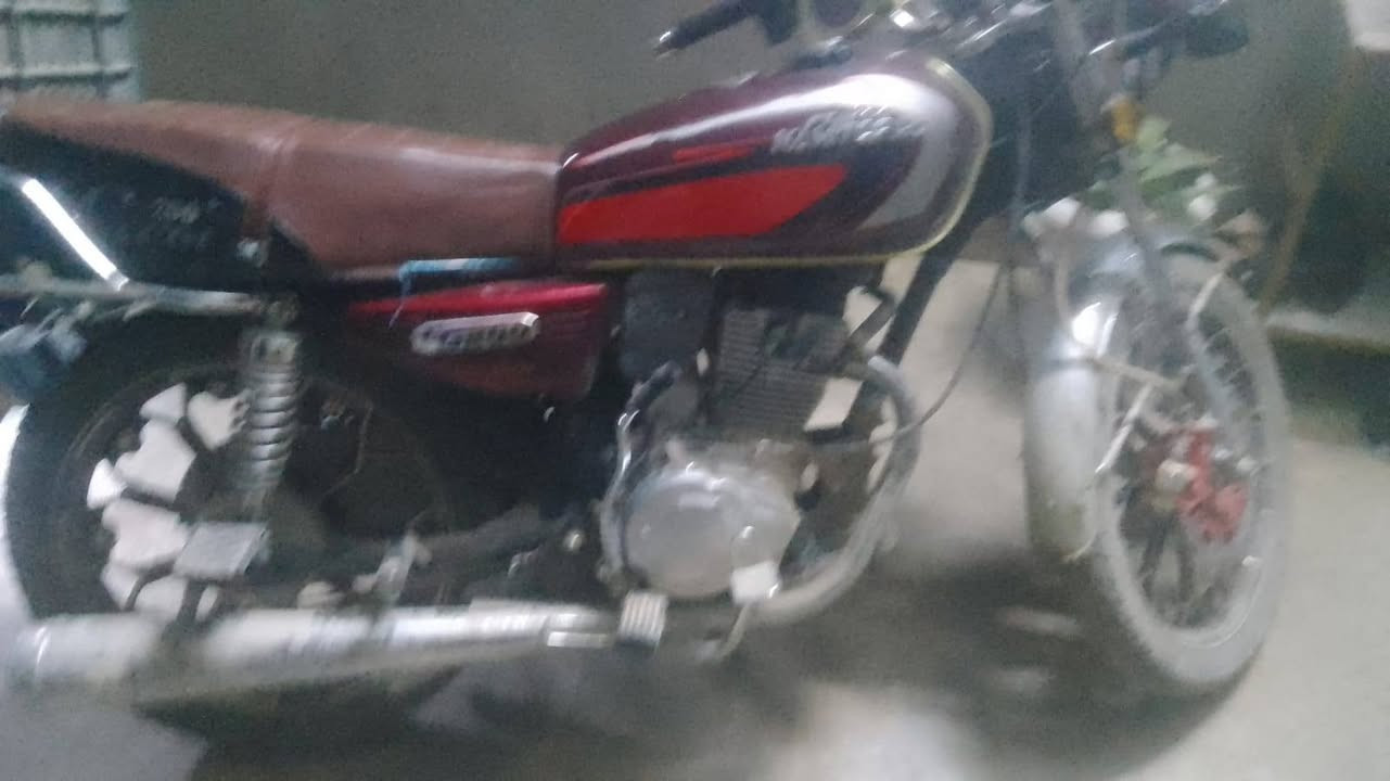 السلام عليكم ورحمة الله اخوان موطور نامه تو برو Nameh To Bro 2024 شرط ما مفتوح للبيع منفيس موجود سعر 800بي مجال للطيبين 
ه‍ـ *********** 
محمد الهيبي
