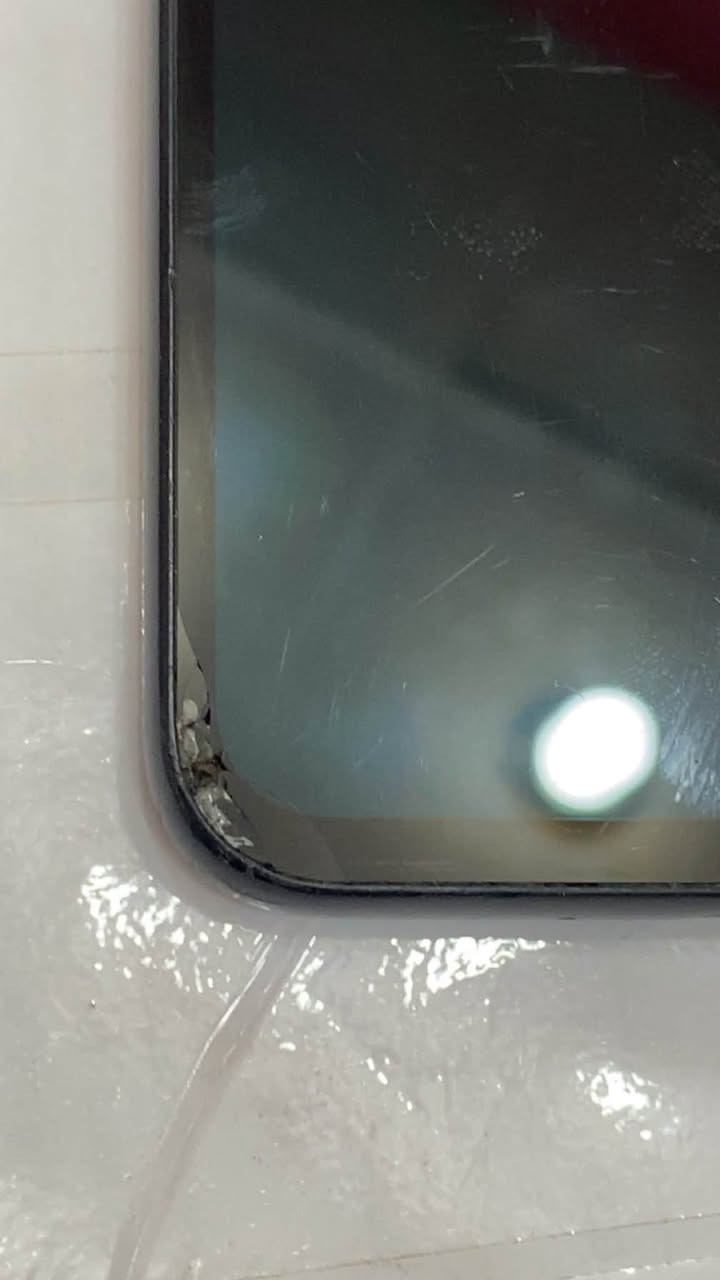 سلام عليكم
جهاز A54 5G ذاكرة 256 جهاز نظيف مامفتوح فقط فطر بالشاشه وكسر بسيط بالطرف وشاصي شخوط بسيطه جدا سعره 225 وبي مجال بسيط ***********
