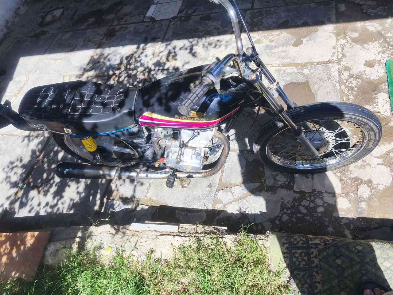 سلام عليكم دراجه للبيع مكينه ٢٠٢٠ والشاصي ١٣ لا لحيم ولا فطر ولا عواج شوفت عينك مكاني ديوانيه اسكان  اوراق اصولي ***********
