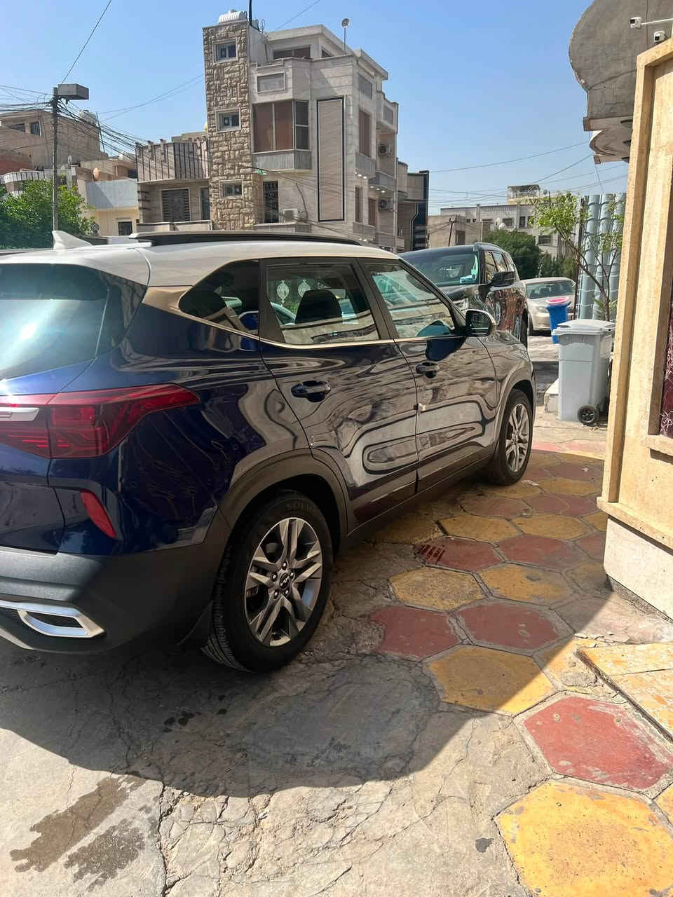 سلام عليكم سليتوز فول عدا الفتحه 
موديل ٢٣ 
مكينه 20000 المرغوب
ماشيه ٢٤ الف كيلو 
سياره حلو مناقصه الحادث بدون دواخل 
السعر 155 وبيه مجال 
***********
