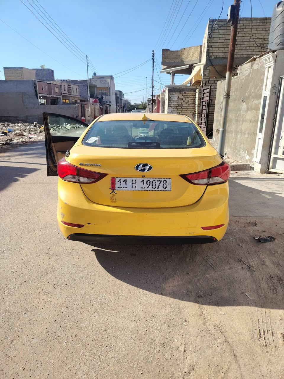 للبيع النترا أمريكي موديل 16 سياره حلوه ونظيفه وخير من الله السنويه جديده بيها جاملغ يمنه مبدل بدون دواخل وباب خلفي مبدل السياره بصمه تدفئه كشنات بيها منظومه غاز تركيه السياره غاز وبانزين السعر 118 وبيها مجال مكاني بغداد بوب الشام رقم الهاتف ***********
