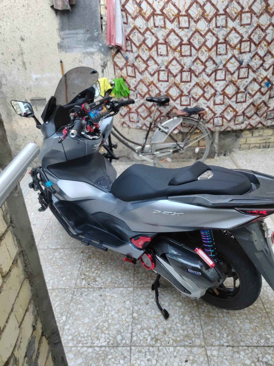 السلام عليكم بي سي اكس الجيل الرابع المنشا فيتنامي ماشيه 83 الاستفسار اتصال  ***********
