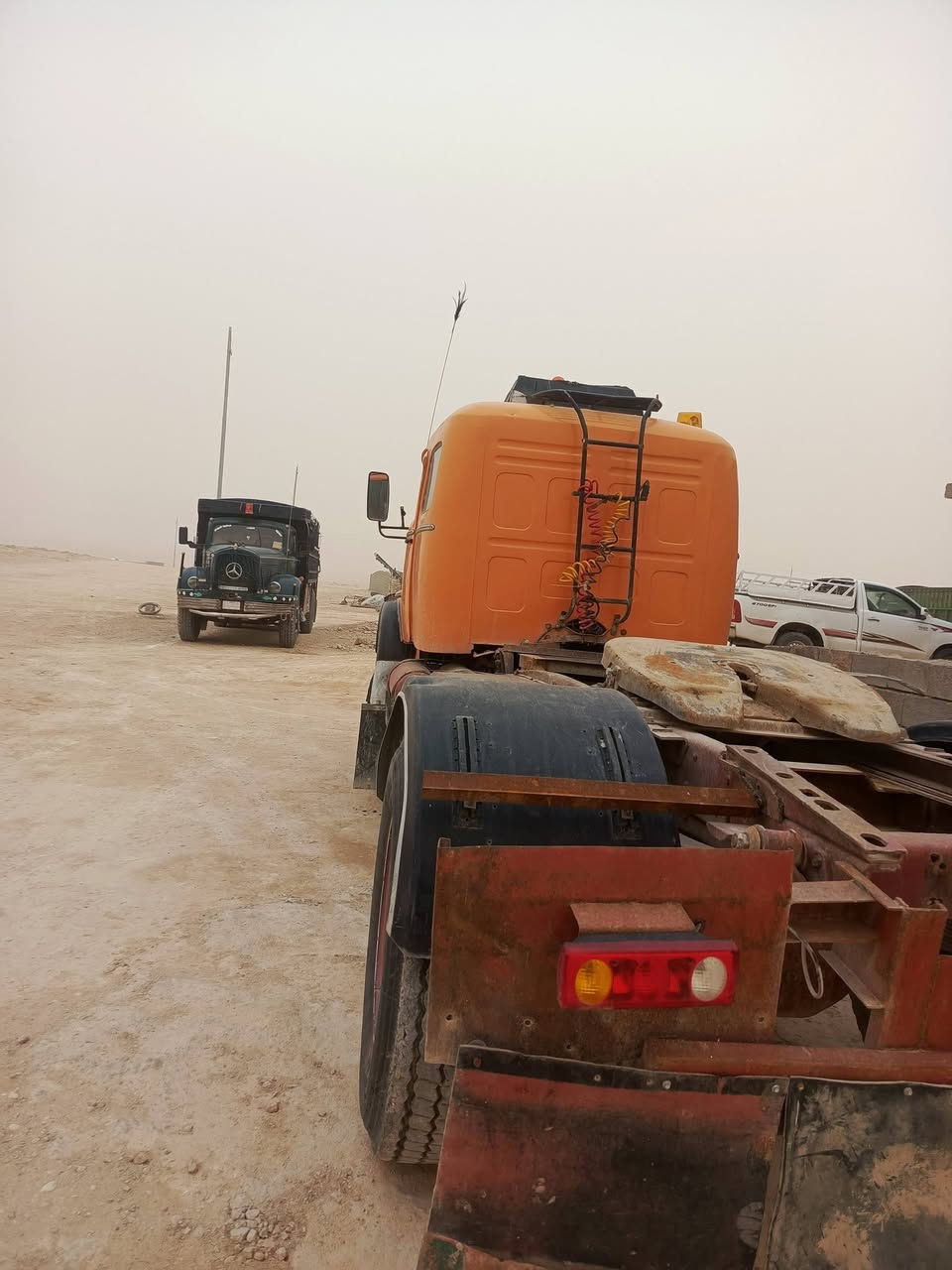 سلام عليكم قجم للبيع محرك عادي شرط كير 111شرط تخم تاير رقم نكليزي السعر 155وبيها مجال ***********📞
