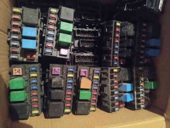 اللهم صلي على محمد وال محمد
وصول كميه من قواعد فيوزات فيت بم تفصيخ 
للبيع جمله فقط 
الاتصال على الرقم التالي ***********
وات ساب........... ***********
ملاحظه يوجد الدينا خدمة توصيل كافه محافظات
