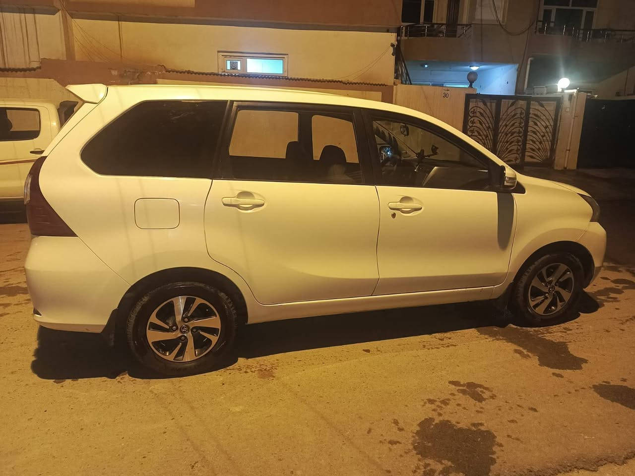 تۆیۆتا ئەڤانزا 
مۆدێل2017
7کورسی
تبرید مرکزی
ژمارەی مۆبایل*********** أربيل, العراق
