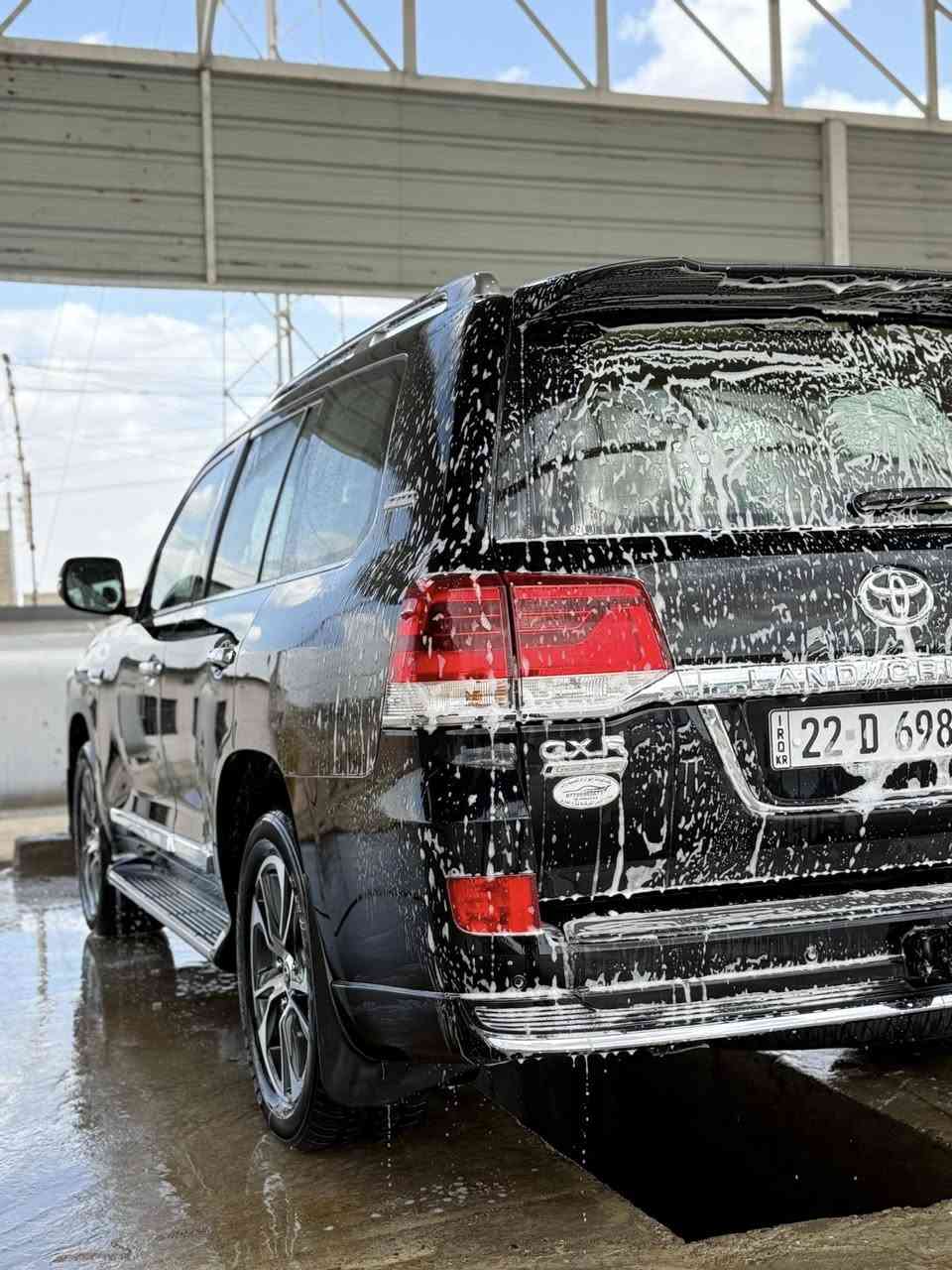 السلام عليكم
لاندكروز  كلين للبيع موديل 2020 فول 1/1 
شركه جيهان 
محرك 8
العنوان صلاح الدين 
للستفسار 
***********
