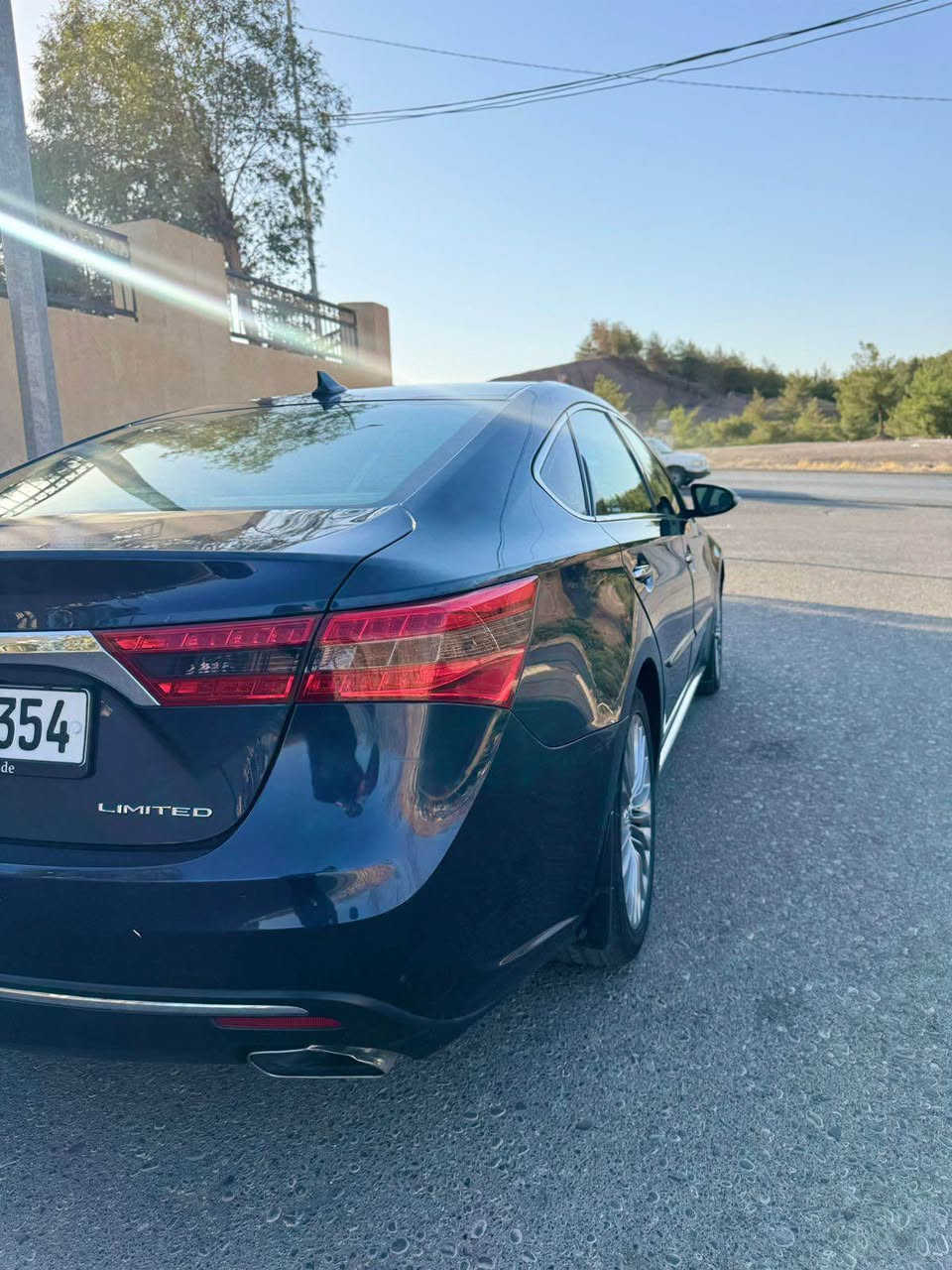 افلون 2016 ليمتد فول موصفات 
ضرر ربع بونيد صبغ ماشية 113 الف mi
سعر 188 بيها مجال قليل 
***********وتساب اكر, نينوى
