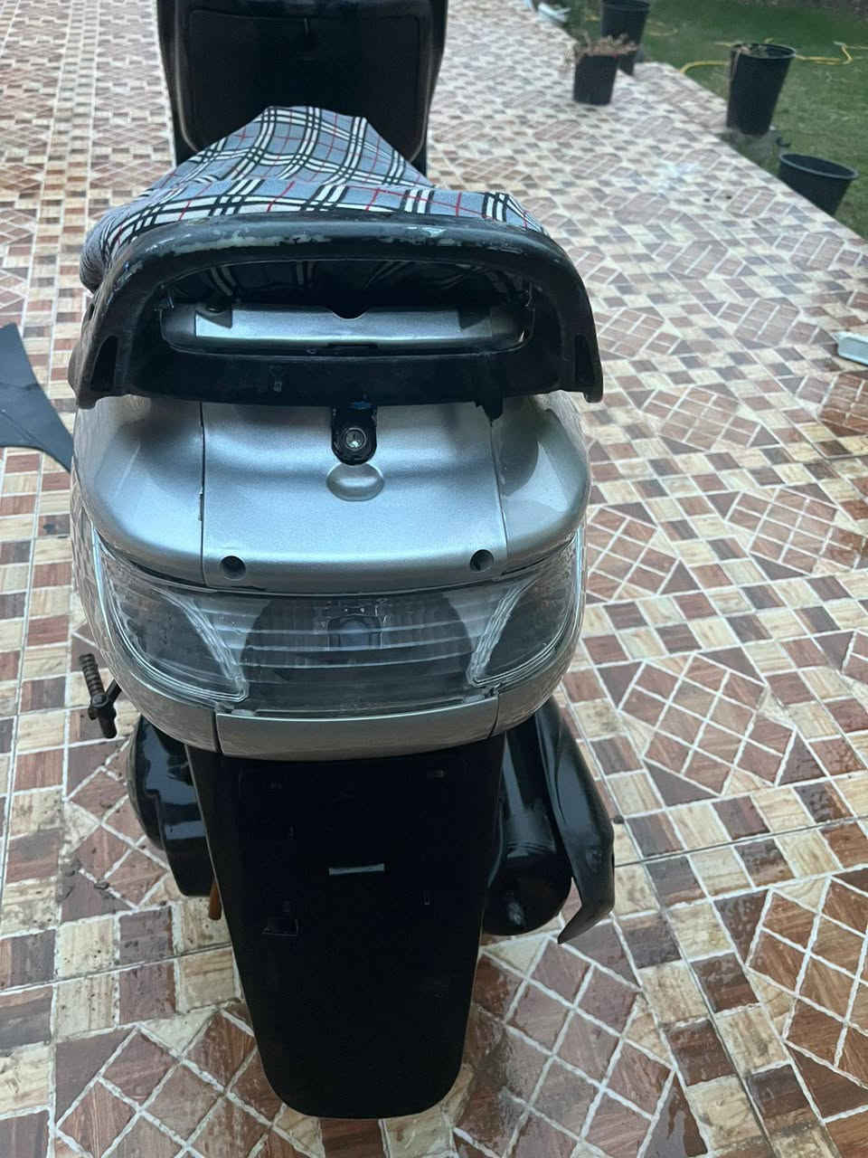 سلام عليكم فراشه للبيع ما عايزها كلشي مكينه مفتوحه كابريتر جديده كرهبايات جدد كلجات دراجه شك الكاع
***********‬‏
