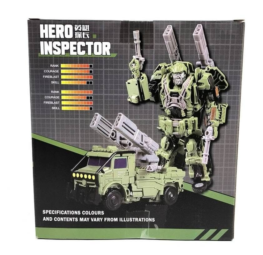 هذه اللعبة هي مجسم متحول يحمل اسم "Hero Inspector" (المعروف بـ YS-06 أو H6001-6 من إنتاج شركات صينية مثل AOYI Toys أو Black Mamba). [1, 2]
المجسم مستوحى بالكامل من شخصية Hound الشهيرة من سلسلة أفلام Transformers (وتحديداً فيلم The Last Knight). 

#أبرز_مواصفات_اللعبة:

#التحول_الثنائي: يمكن تحويل المجسم يدوياً من وضعية الروبوت المقاتل إلى شاحنة عسكرية خضراء.

#الطول: يبلغ ارتفاع الروبوت حوالي 18.5 سم.

#المواد: مصنوع من بلاستيك عالي الجودة (ABS) مع بعض الأجزاء المعدنية (Alloy) لزيادة المتانة.

#الملحقات: يأتي مع عدة أسلحة ورشاشات قابلة للتثبيت على ظهر الشاحنة أو في يد الروبوت. 

#توجد خدمة توصيل للمحافظات كافة.


**إذا كنت صاحب هذا الإعلان وتريد حذفه لأي سبب، رجاءا أرسل رسالة إلى الدعم الفني**