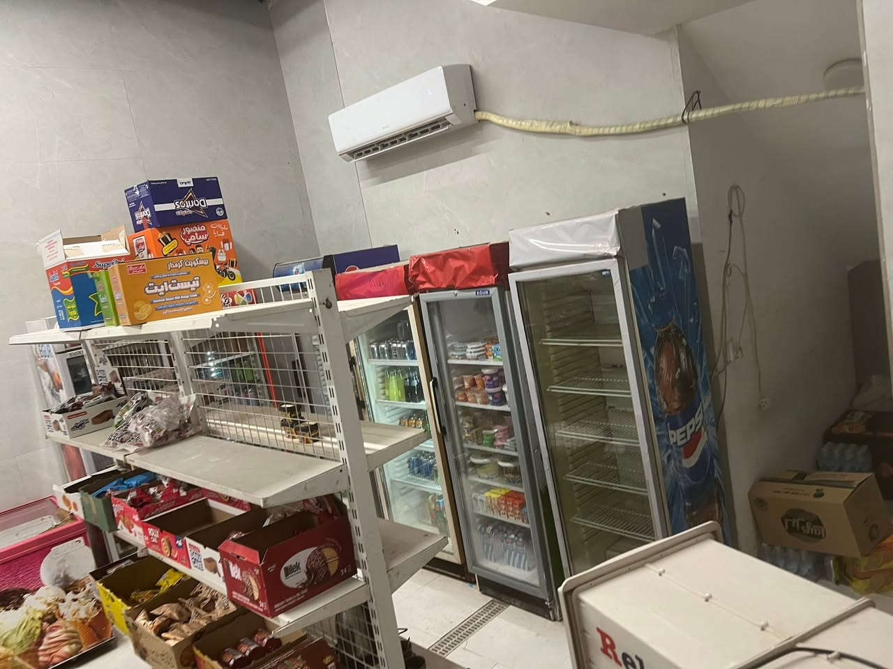 السلام عليكم متاح اسواق للبيع مقابل المستشفى التركي  في كربلاء تحتوي على ٦ برادات ومجمده الدخل جان ٦٠٠ ونزل ٤٠٠ لعدم وجود مسواك ويحتوي على سبلت ٢طن كري ...  مدفوع شهرين أجار .. أجاره 500 بلشهر ..السعر٧مليون ونص...


**إذا كنت صاحب هذا الإعلان وتريد حذفه لأي سبب، رجاءا أرسل رسالة إلى الدعم الفني**