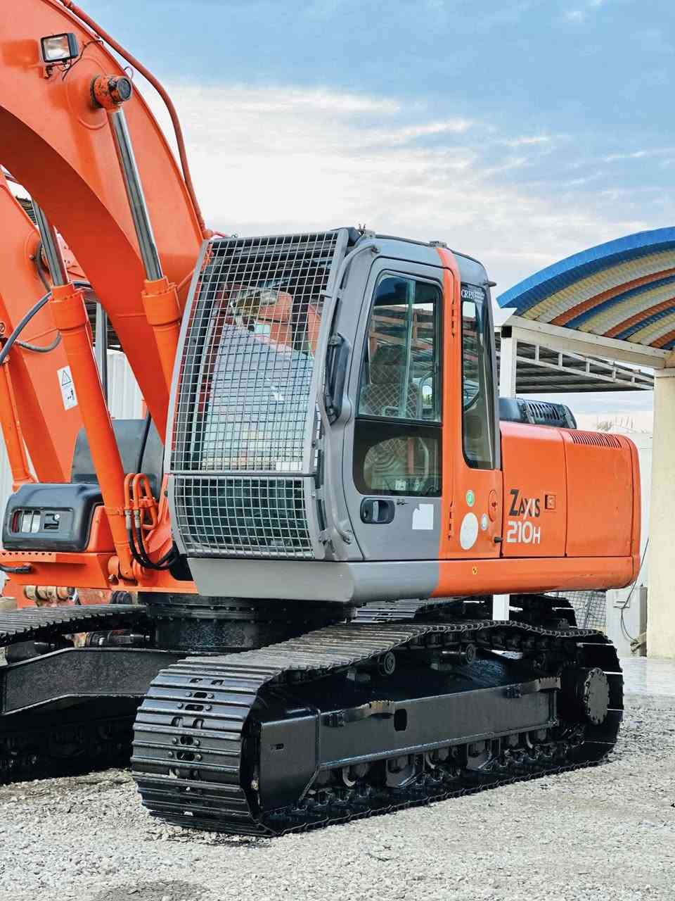 عـــلى بـركةَ الله
#يتـوفر لدى عباس فاضل الكرعاوي 📌
        لتجاره الآليات الثقيله ❓
          
      

-فقط لعشاق الجديد والمميز ✔️
-زت 210H✅ 
-وارد اليابان مكفوله كفاله عامه - 
موديل2006🔥
ZAXIS-Z_210H_2006

#فول مواصفات بسعر مناسب 📌📌
#كلشي وضع شركه ☑️
#مرقم بابل  

عنوان الشركه (بابل الشوملي📍 حي الصناعي)

#الاستفسار***********
#الاستفسار0781503080وتساب
