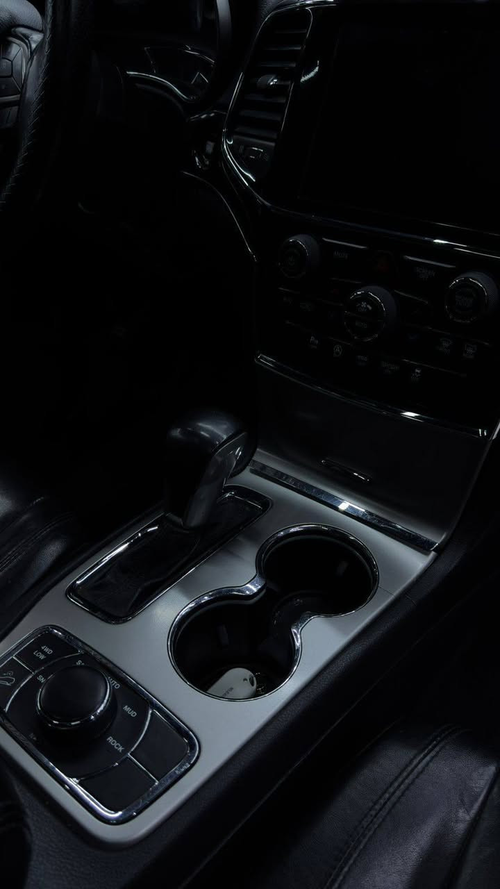 : صوره حادثه موضح بل صور
: بدون ارباك
: 2019
: بغداد بسمي مشروع وطني
: ماشيه 75
: لمتد فول
***********
