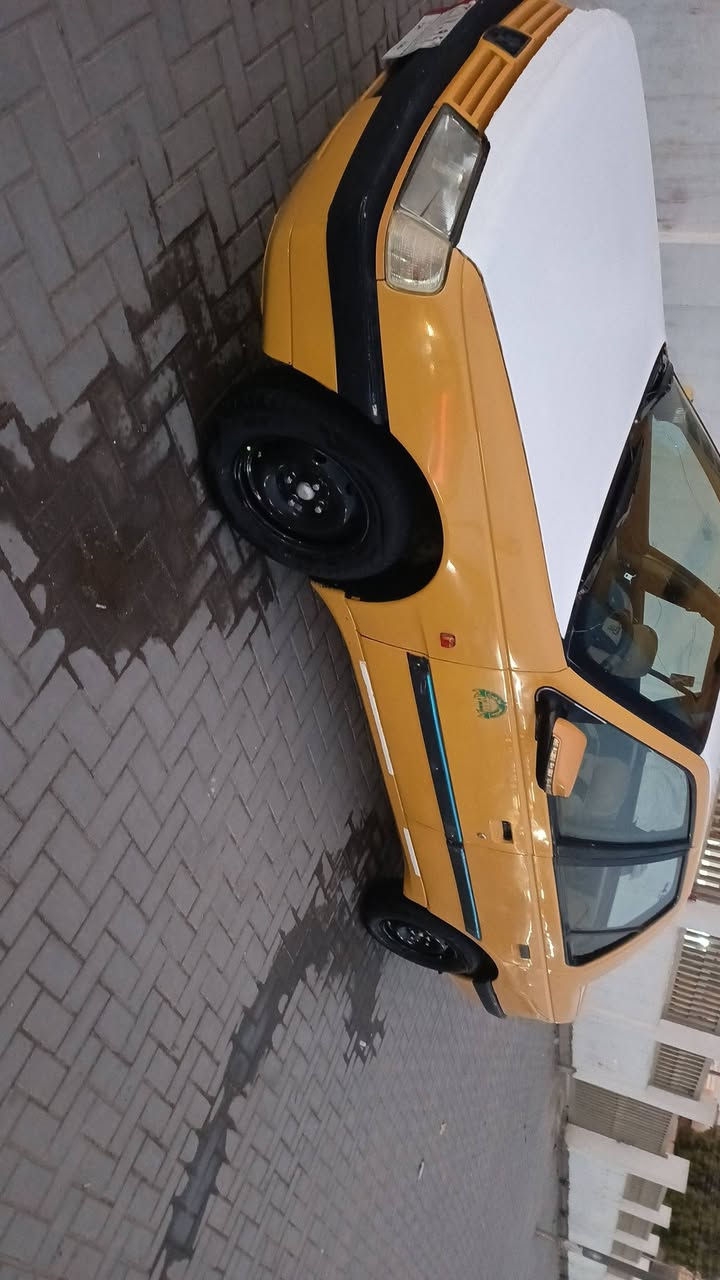 سلام عليكم بيجو موديل 2009مصفرة هيئه غرامات سنويه 27 تحويل ثاني يوم كير مكينه مكفولات تبريد شغال سياره ماشيه 180 مابيه ضربه سياره بلاديه تخم تاير جديد قبل سبوع منضومه زنون مكاني بغداد بياع درويش سعر 30 بيه مجال بسيط جدا ***********
