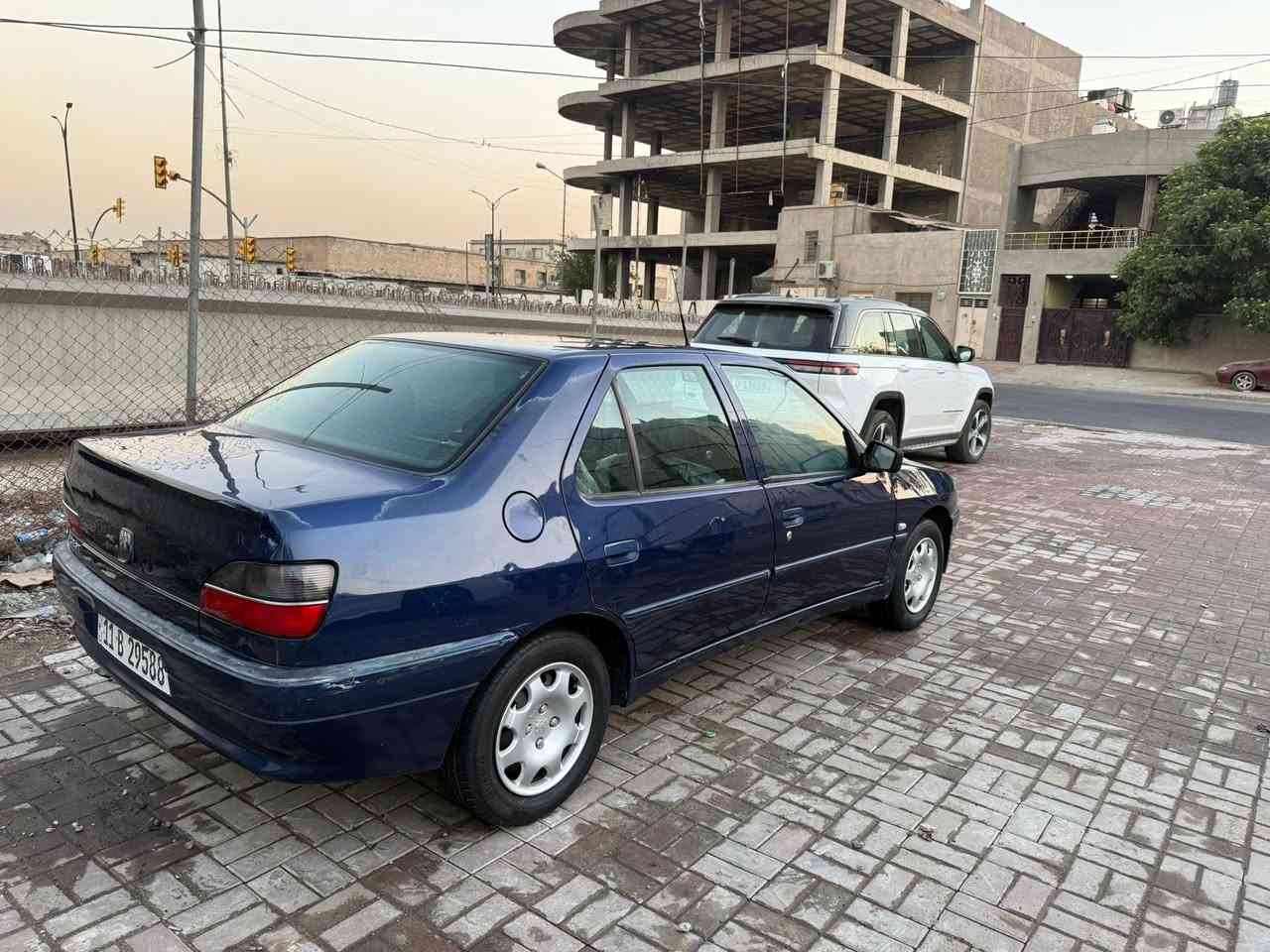 السلام عليكم بيجو 306 للبيع موديل 2001 رقم بغداد بسمي ومكاني بغداد السياره بدون صبغ او ضربه جاهزه من جميع النواحي الاتصال ***********

