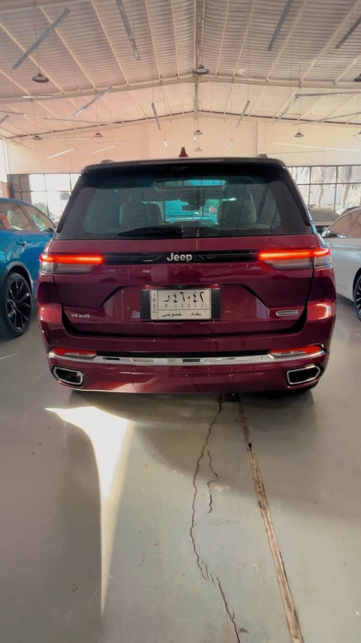 السلام عليكم 
للبيع جيب (over Land )اوفر لاند موديل ٢٢ وكالة هارلم داخل جلد ابيض اربع كامرات جكات مساج مقاعد داته شو فول مواصفات مكفوله من الصبغ والبارد والتكحيل ماشيه 17800الف مايل موجوده في بغداد اليرموك
للتواصل الاتصال على الرقم *********** 
رامي
ملاحضه .ممتواجد على الفيس للنشر فقط . بغداد, العراق
