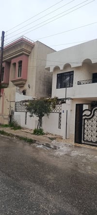 عروض مكتب اساور للعقارات بيع مستعجل سعر مناسب جدا  دار للبيع في حي الع...