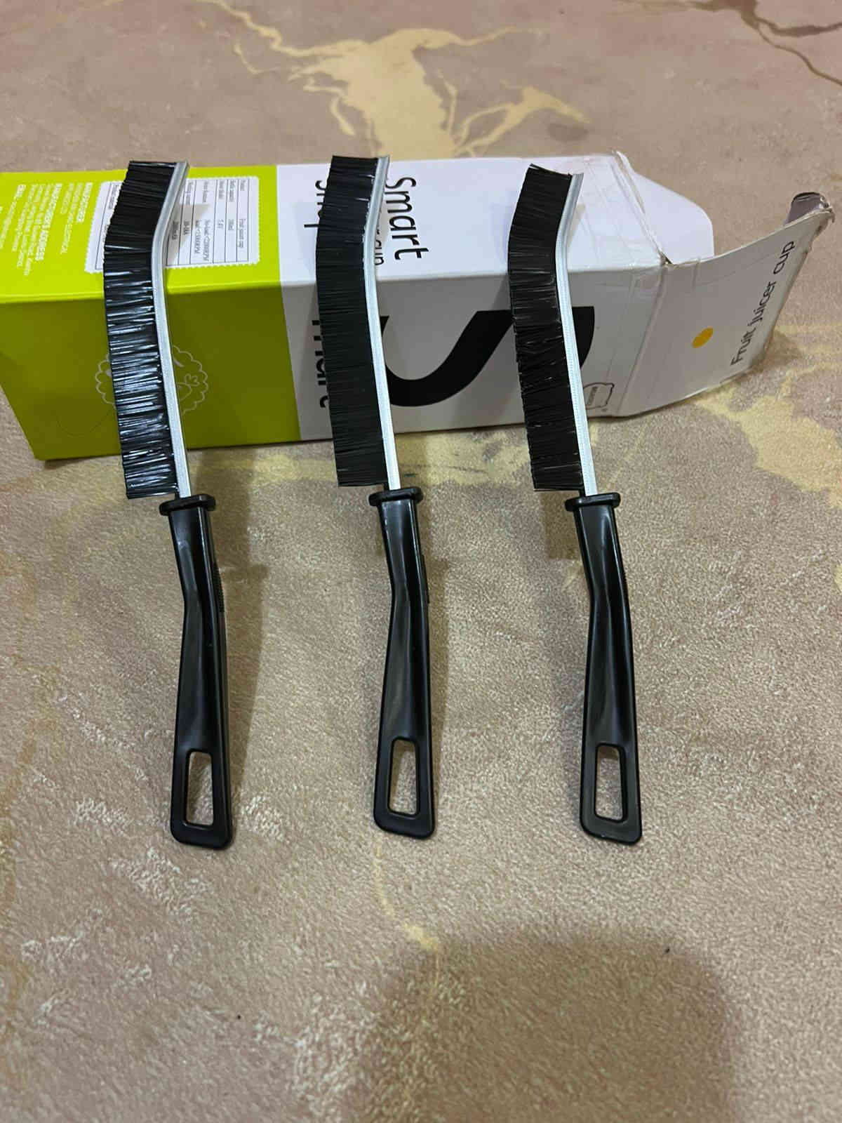 سلام عليكم كارتونه امزون ميكس بيها اكثر من 30قطعه خلاط كاميره هواي سوالف حلوه كارتونه شلعه ب30الف العنوان زعفرانيه ورقم وات ساب***********
