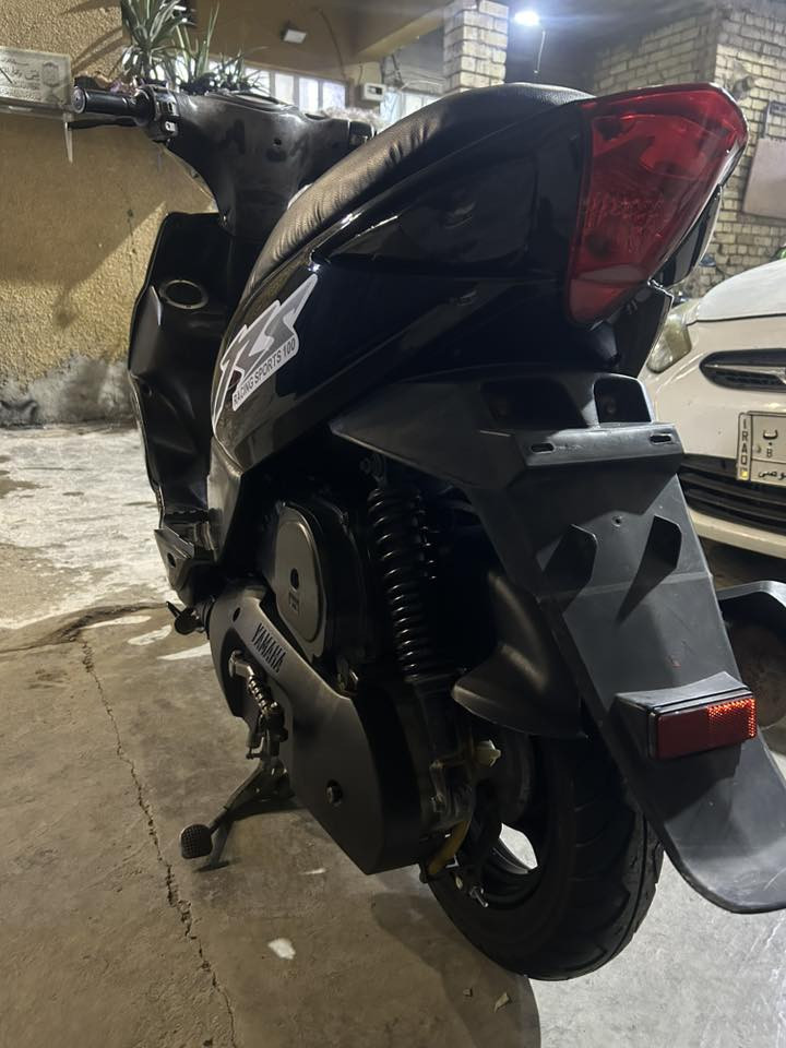 سلام عليكم درجه ماكس مضلع البيع درجه جاهزه من كلشي تايرات جديده باتري جديد ____السعر 625مكاني بغداد اعضميه و كريعات  رقم صاحب الدرجه ***********
