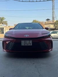 كامري 2025XLE فول مواصفات  ماشيه 1900فقط  حادث جاملغ خلفي فقط  السعر 2...