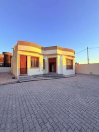 ابي الخصيب • ٢٠٠٠م • ملك صرف