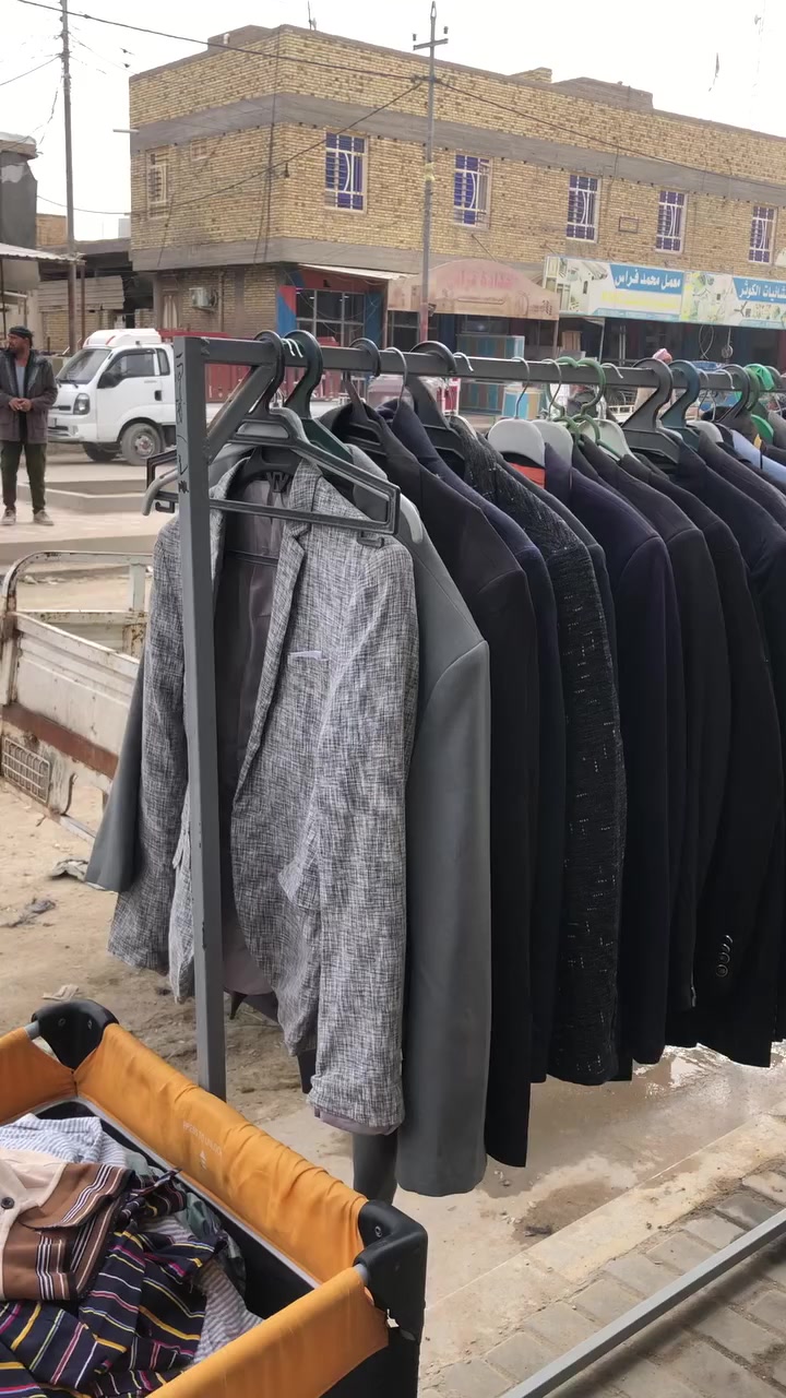 تنزيلات تنزيلات تنزيلات لمدة ثلاثة ايام سعر القطعة ١٠٠٠ دينار قمصلة ستره قميص بجامة قميص هودي 
محل ميلانو ١ شارع ٤٠ 
@إشارة


**إذا كنت صاحب هذا الإعلان وتريد حذفه لأي سبب، رجاءا أرسل رسالة إلى الدعم الفني**