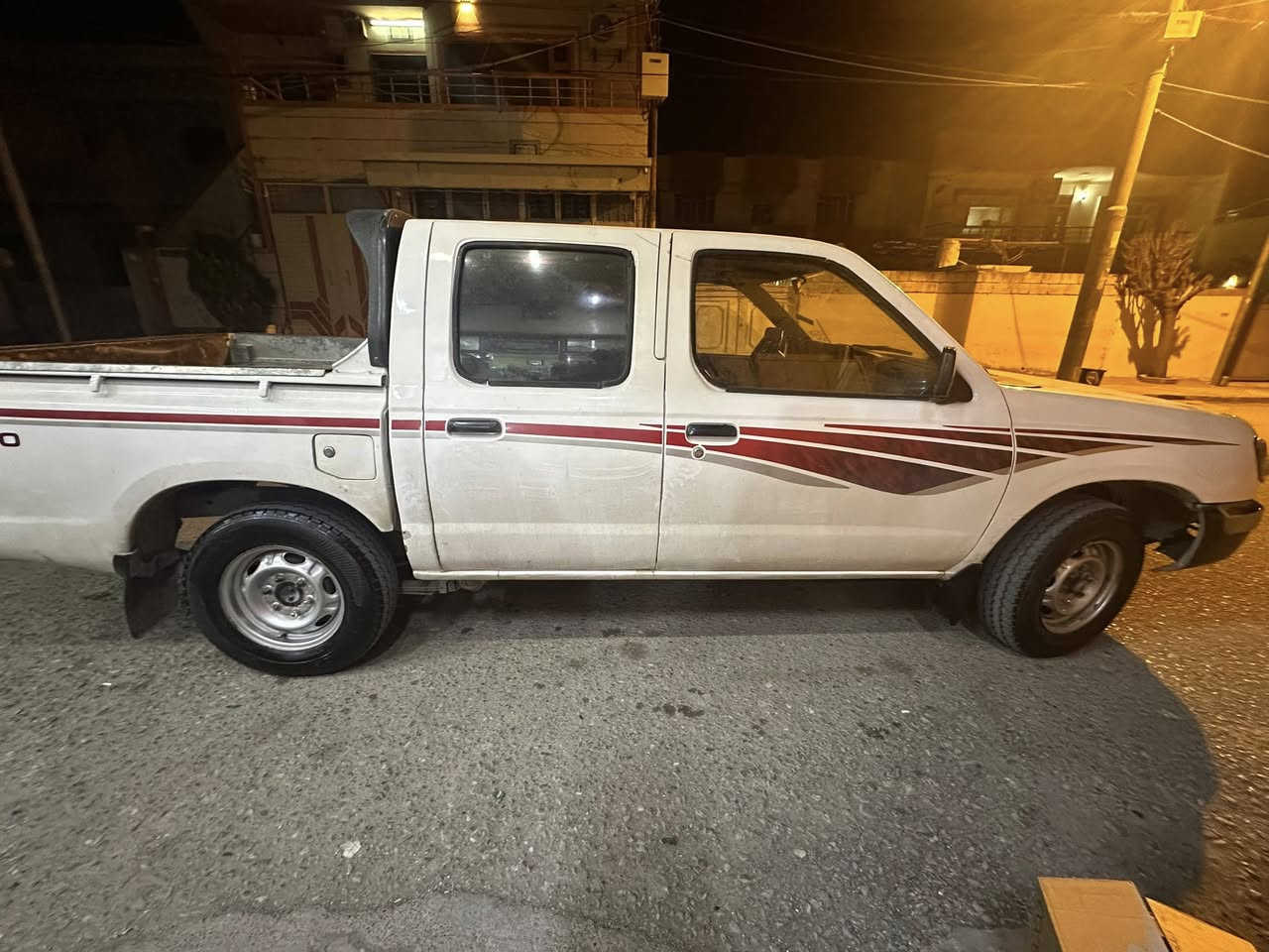 نیاسانن ٢٠٠٢زێد ساخخ تەبریدو پاوەرە سەیارەکا مالی دۆستە گێرو مەکینەو ئەکسل بەشەرت  چوار تایەی لۆکی لە ژێرایە
شوێن سلێمانی
***********
