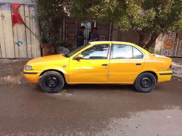 السلام عليكم
سمند موديل 2011 تكسي رقم بغداد بأسمي كير ومكينة كورلا نحلة 1800 السعر 30$ 
رقم الهاتف: ***********
